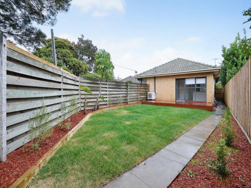 1 / 13 Barkly Street Brighton
