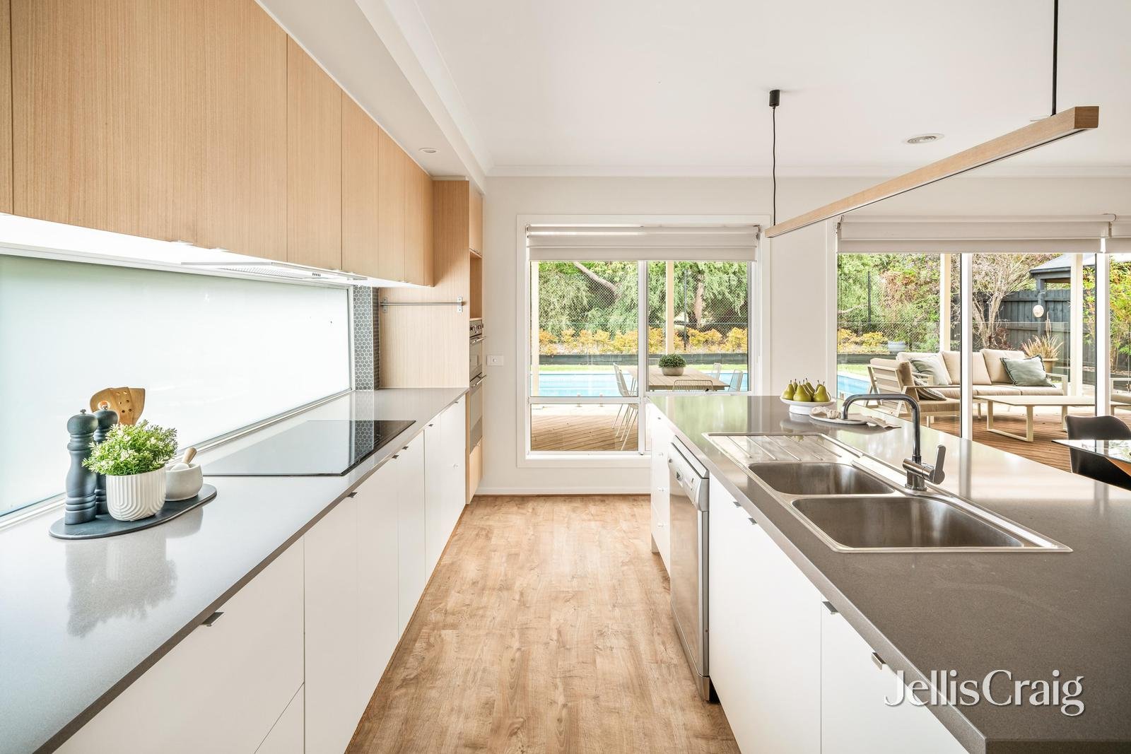 113 Beatrice Street, Cheltenham image 3