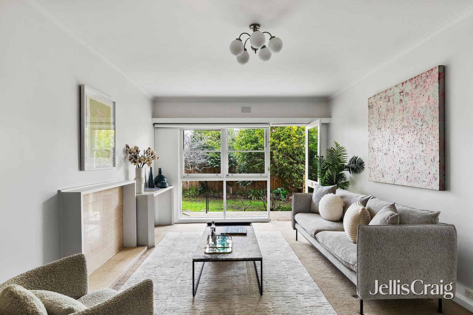 11/3 Boston Road, Balwyn image 2