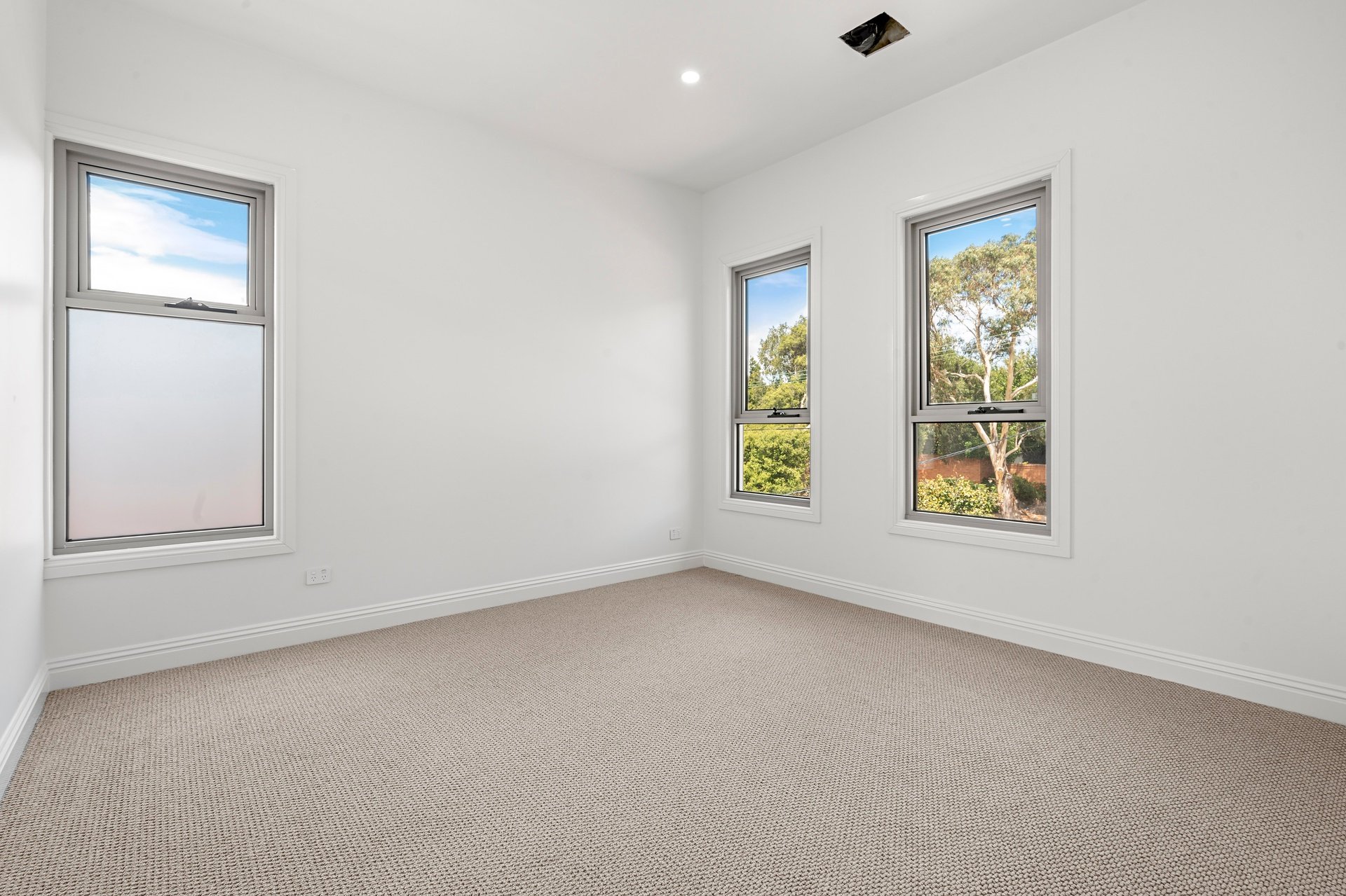 1/13 Bronte Avenue, Burwood image 5