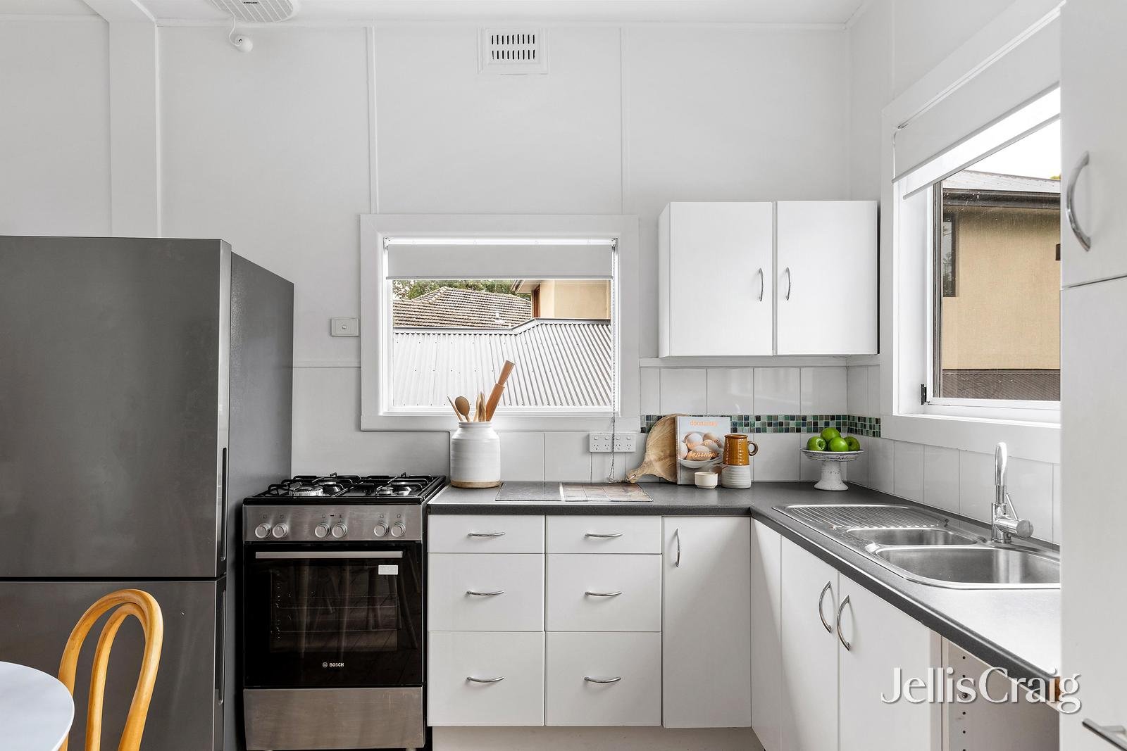 1/13 Brownes Crescent, Eltham image 6