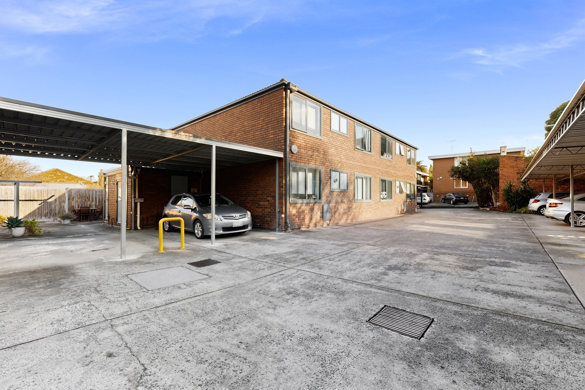 11/3 Browning Street, Elwood image 6
