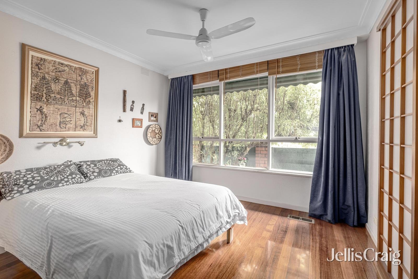 1/13 Deakin Street, Bentleigh East image 6