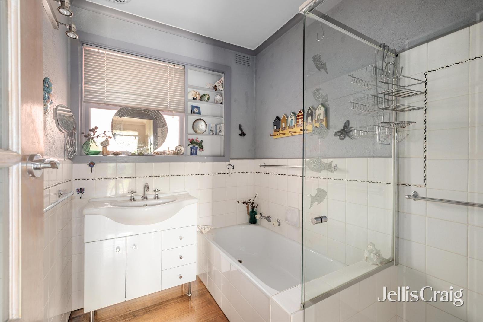 1/13 Deakin Street, Bentleigh East image 8