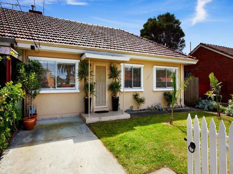 113 Dunstan Parade, Port Melbourne image 1