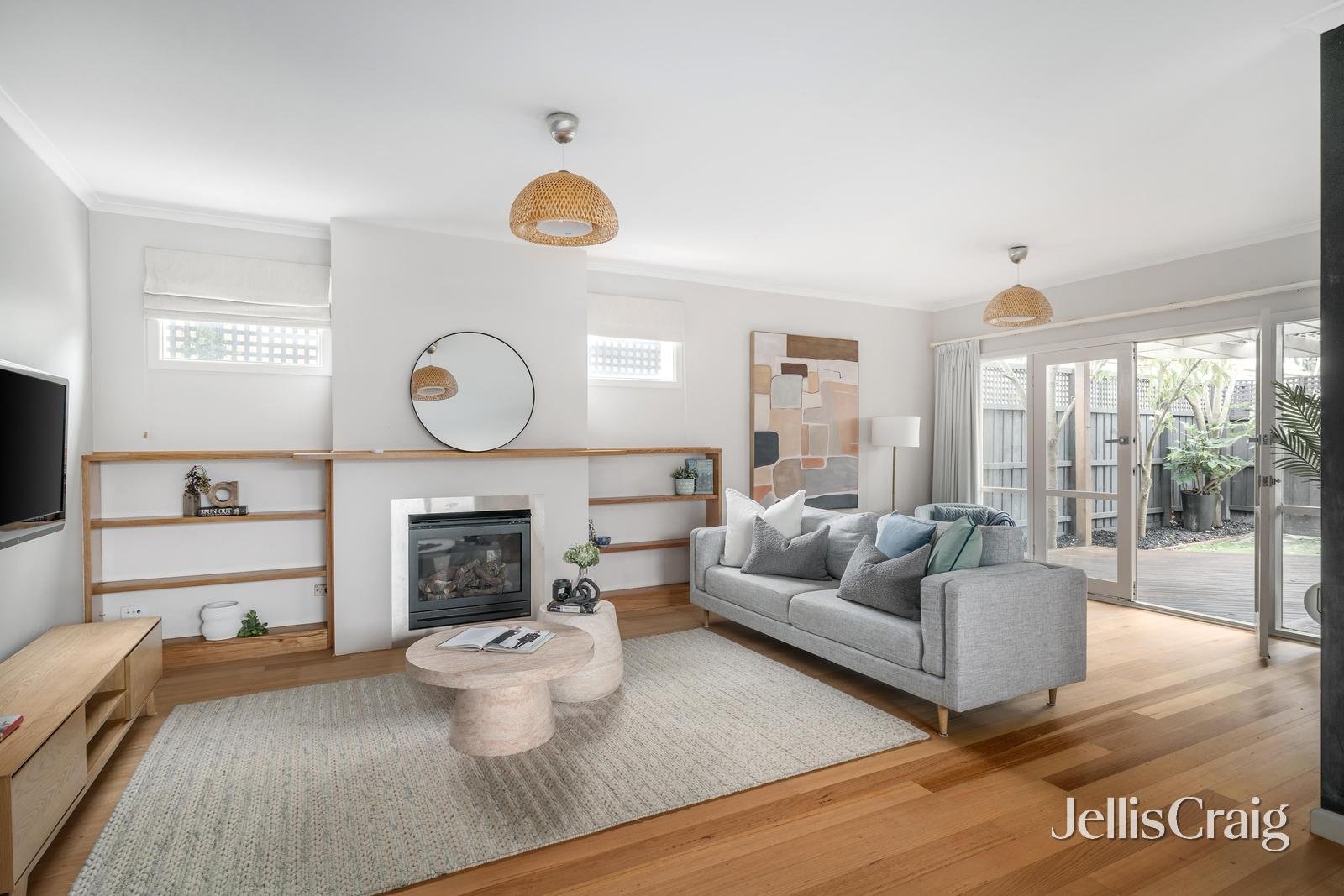 1/13 Ermington Place, Kew image 2
