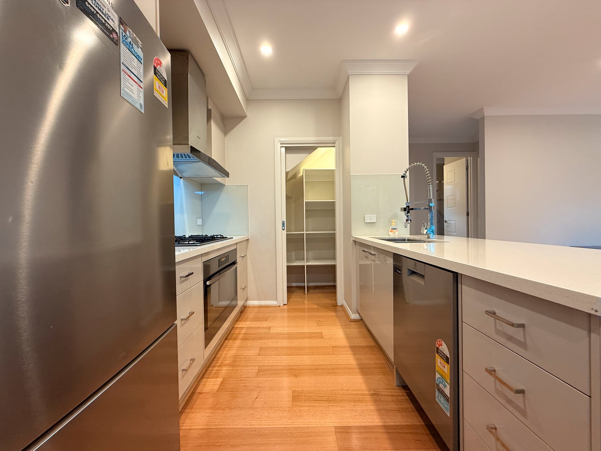 1/13 Evandale Avenue, Nunawading image 4