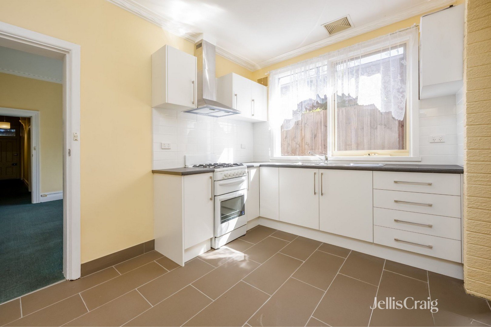 113 Falconer Street, Fitzroy&nbsp;North image 2