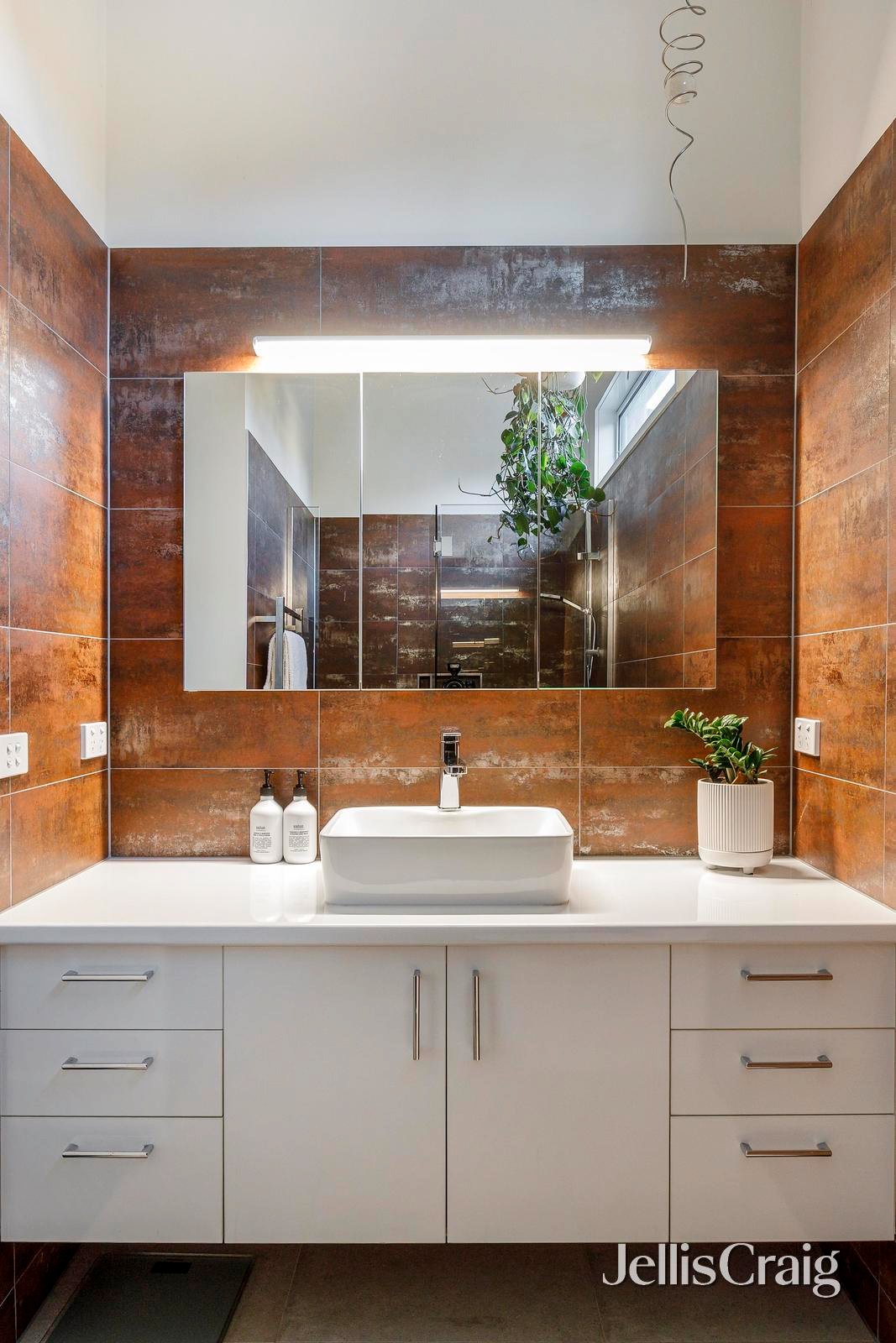 113 Finlayson Street, Rosanna image 17