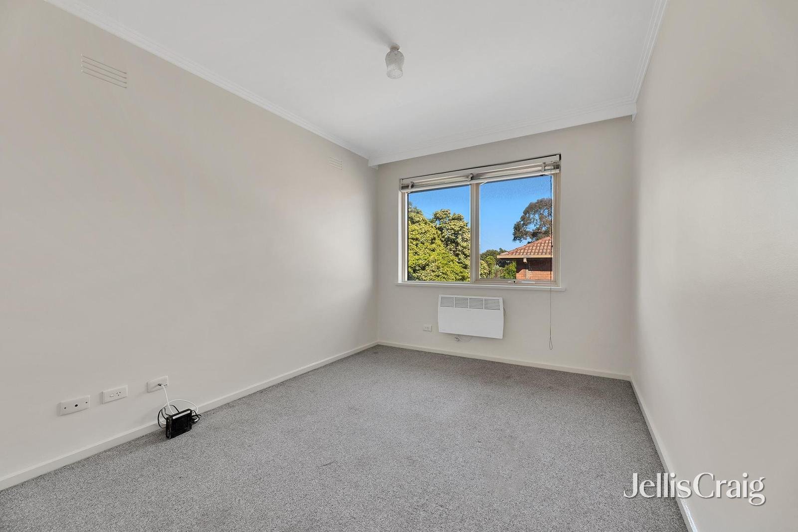 1/13 Firth Street, Doncaster image 7