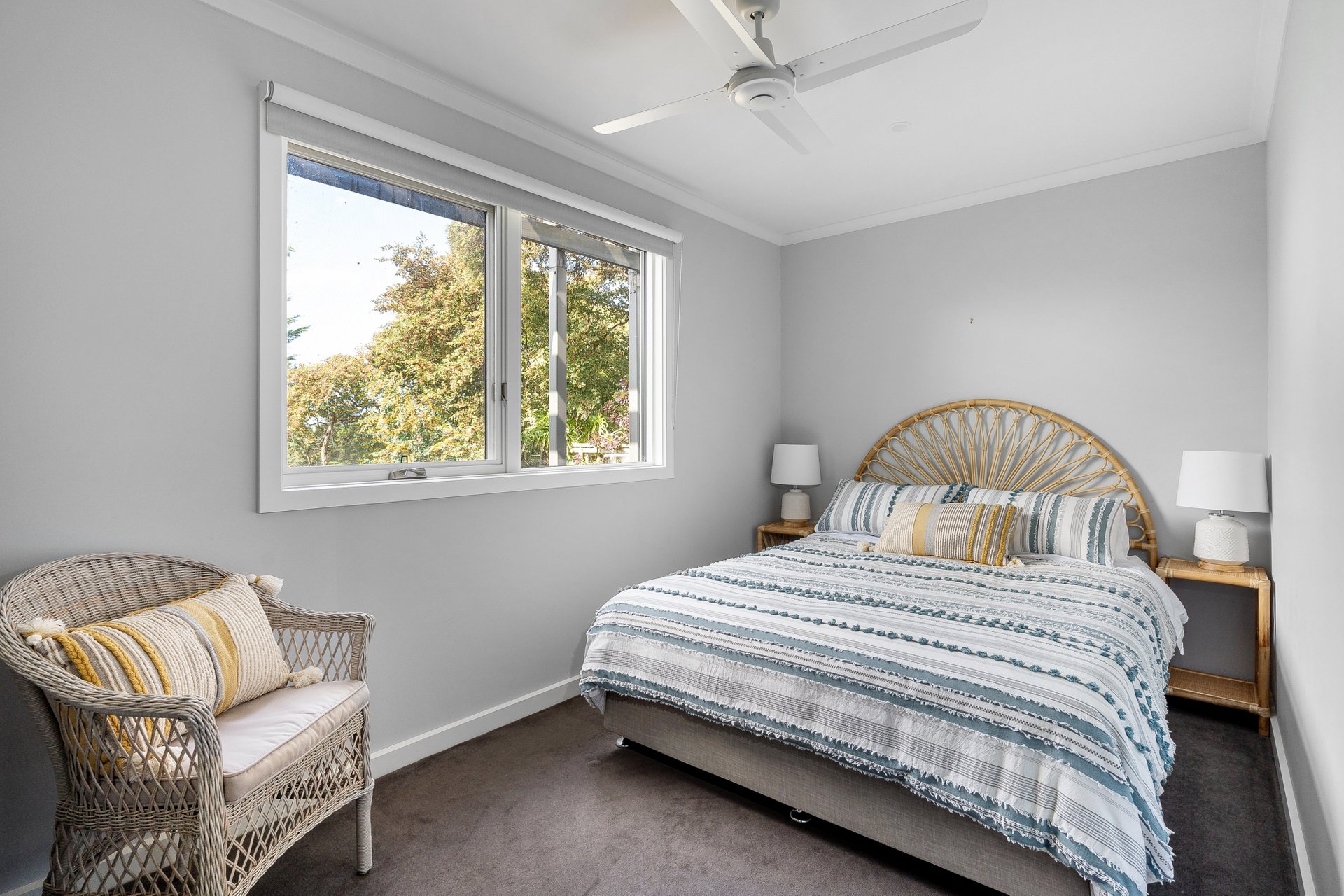 Property Gallery Thumbnail 9