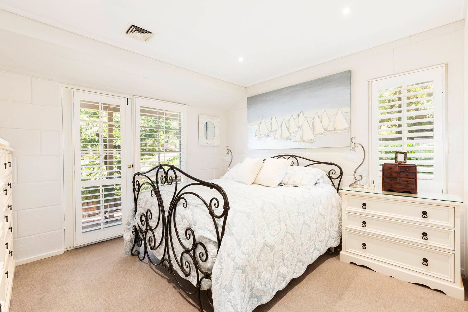 Property Gallery Thumbnail 11