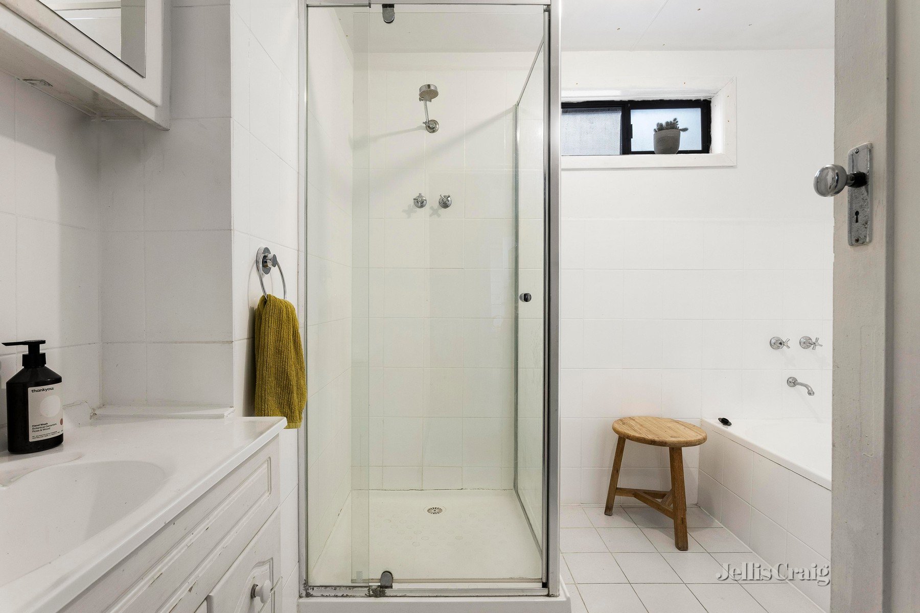 113 Hutton Street, Thornbury image 4