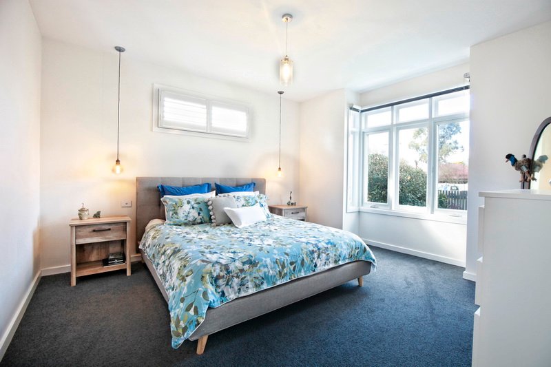 Property Gallery Thumbnail 6