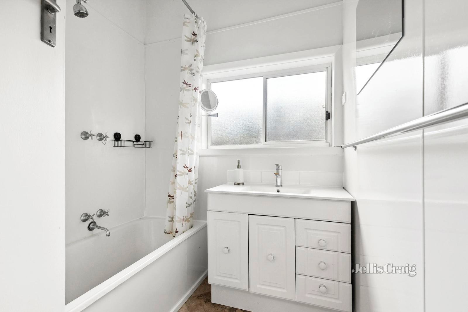 1/13 Mowat Street, Geelong West image 5