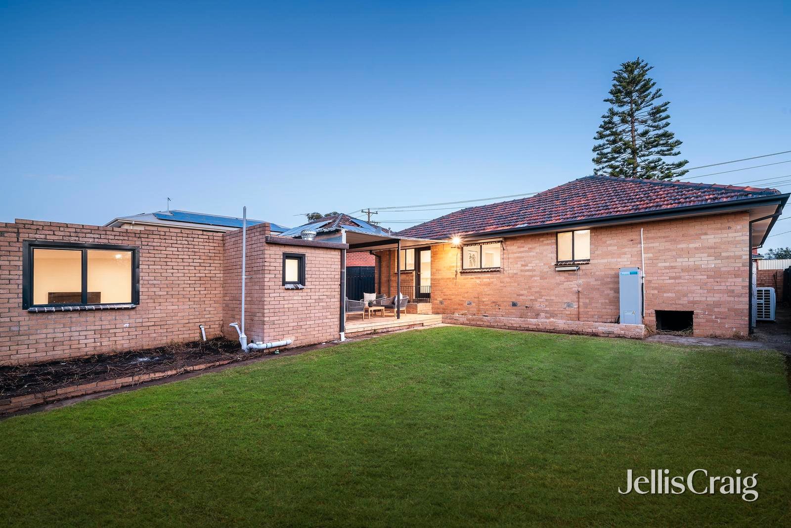 113 Nepean Street, Greensborough image 17