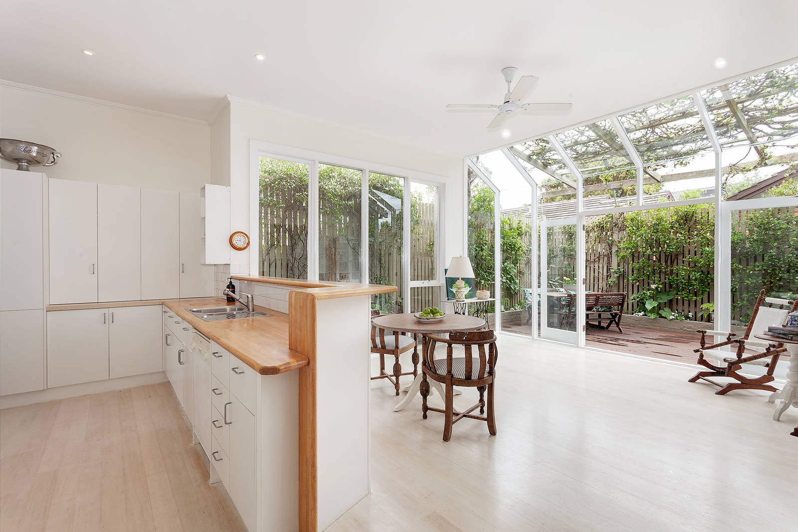 Property Gallery Thumbnail 5