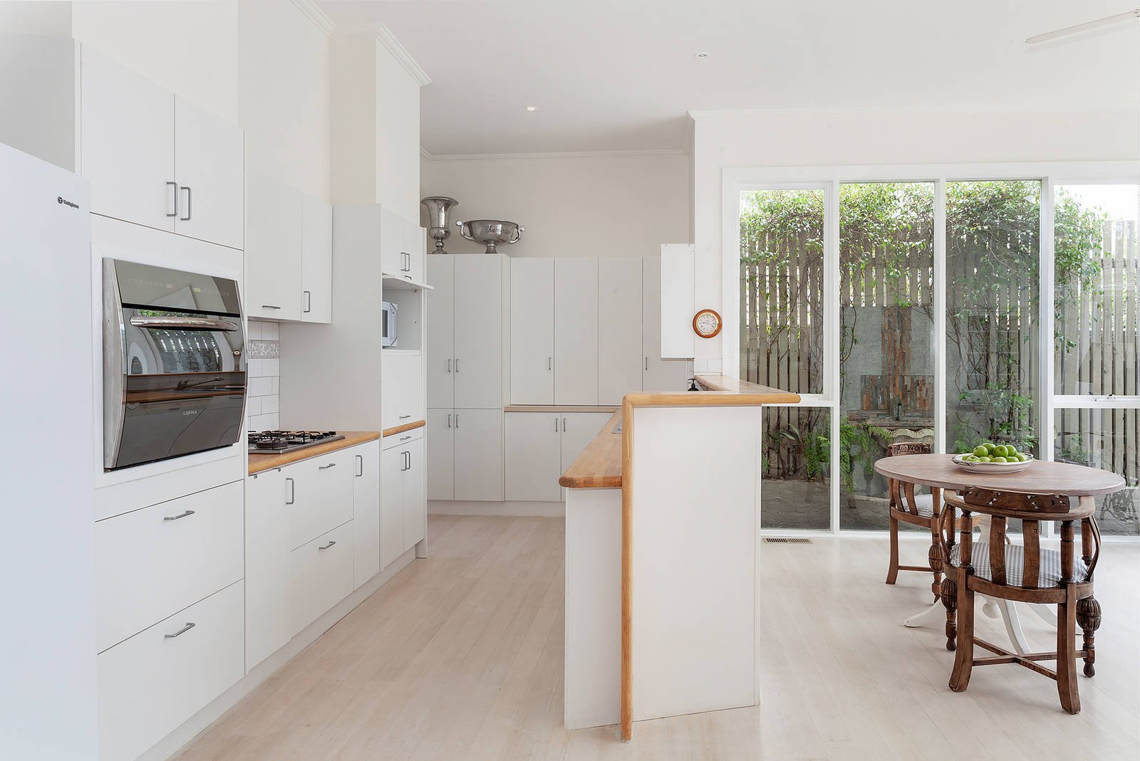 Property Gallery Thumbnail 11
