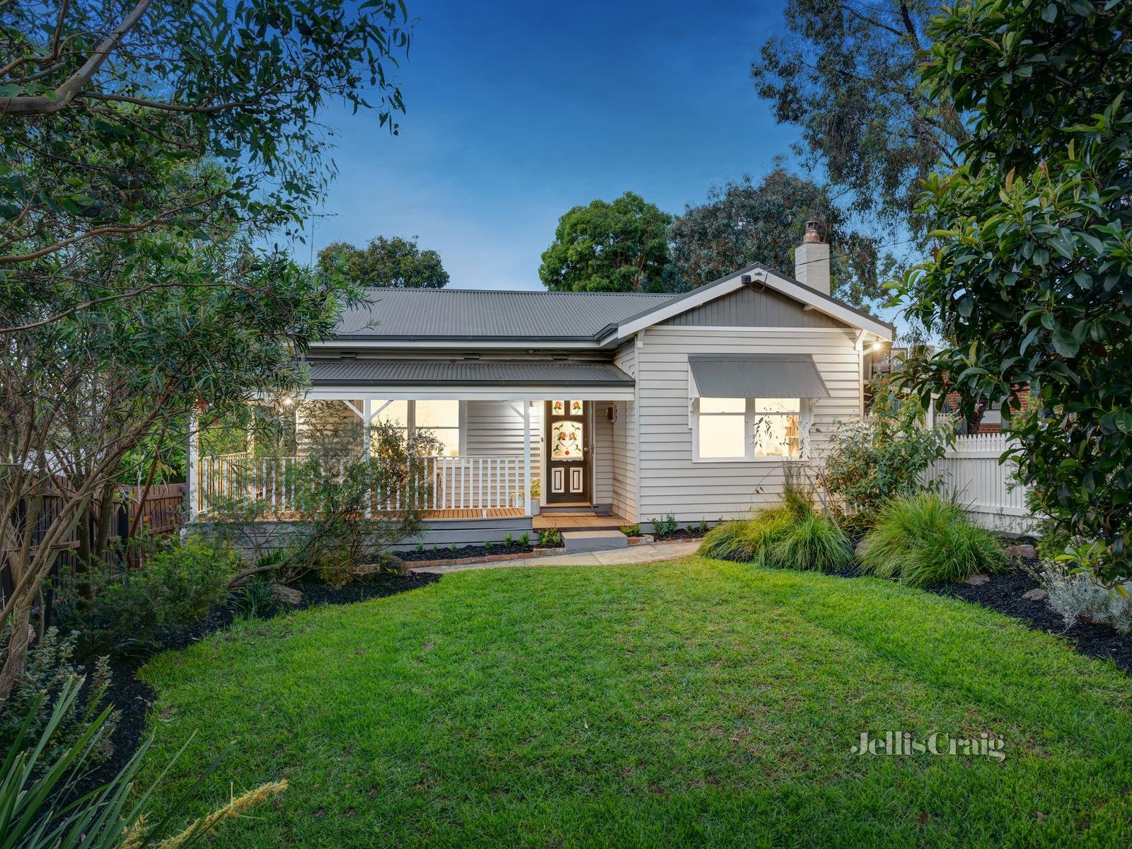 1/13 Rattray Road, Montmorency image 1