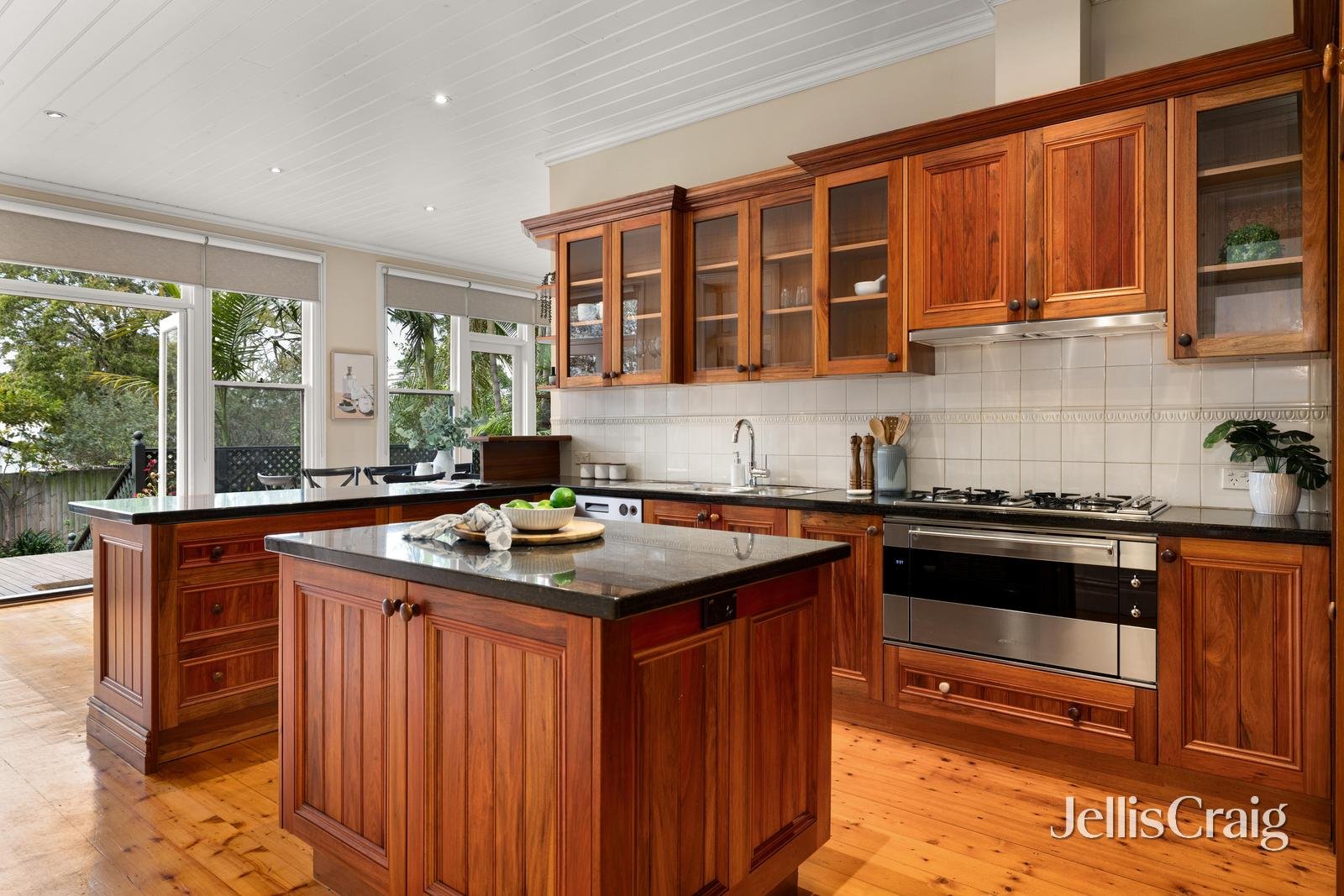 113 Riversdale Road, Hawthorn image 16