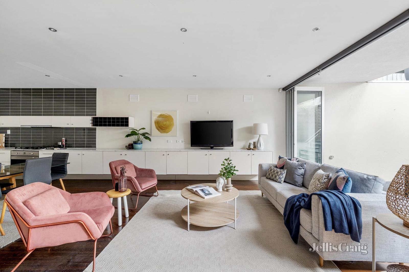 1/13 Roseberry Street, Hawthorn&nbsp;East image 3