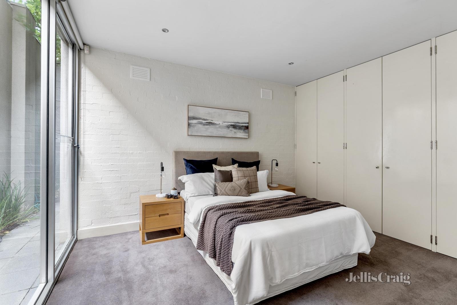 1/13 Roseberry Street, Hawthorn&nbsp;East image 4