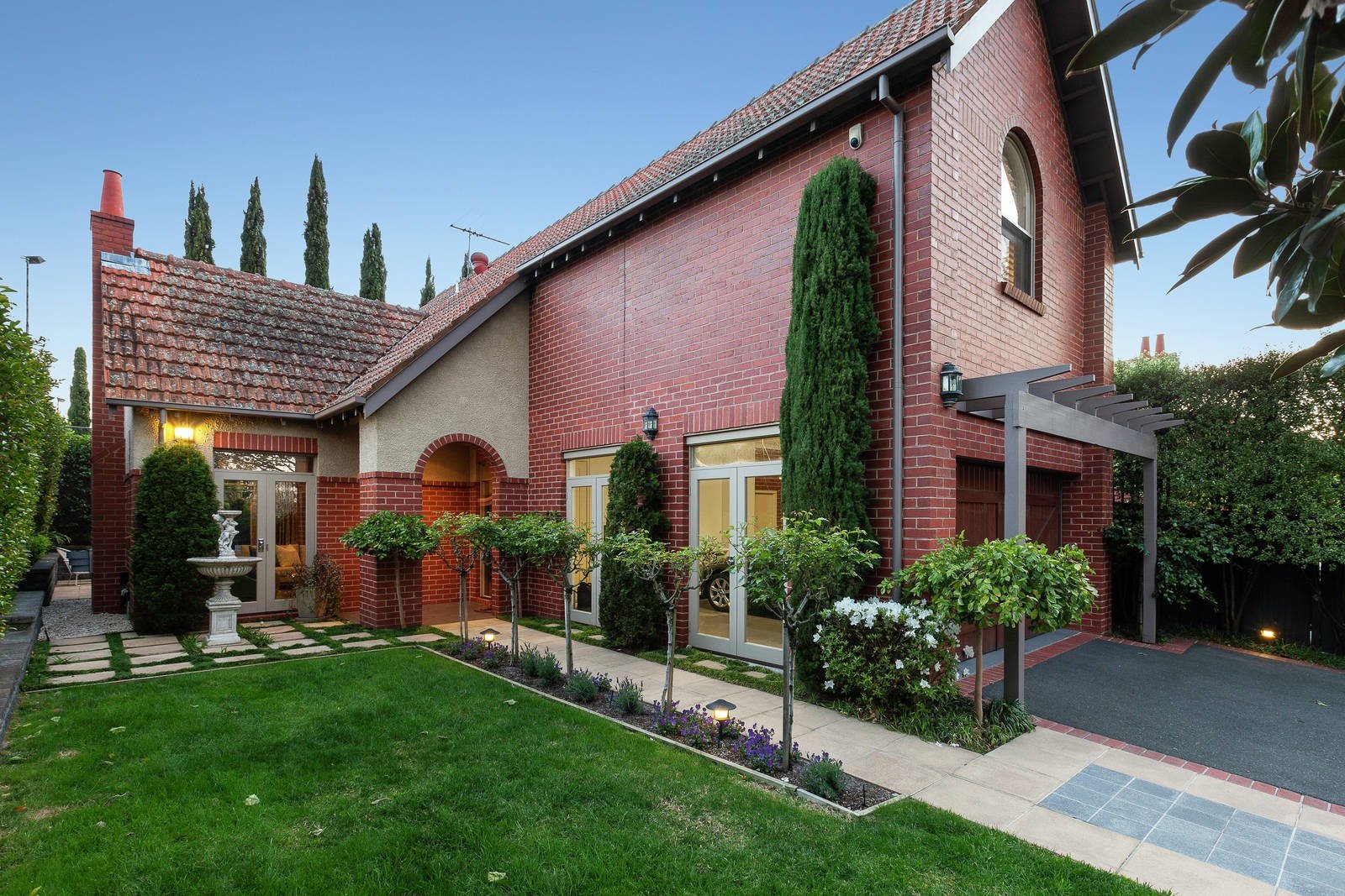 113 Sackville Street, Kew image 1