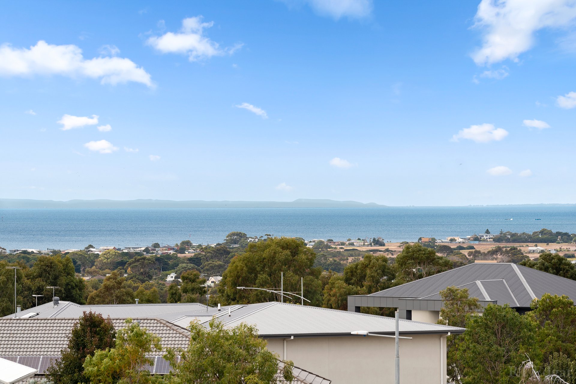 Property Gallery Thumbnail 2