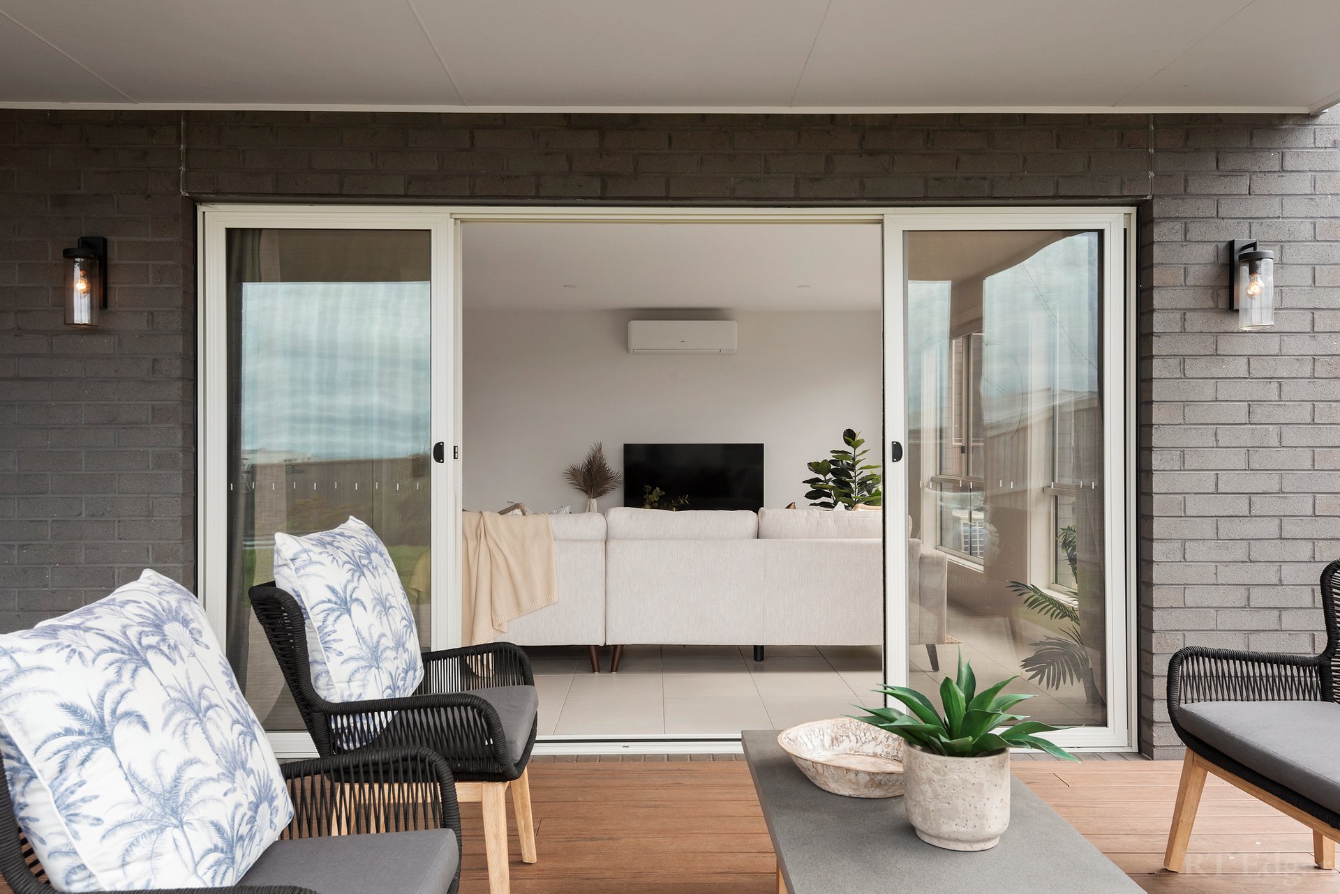 Property Gallery Thumbnail 17