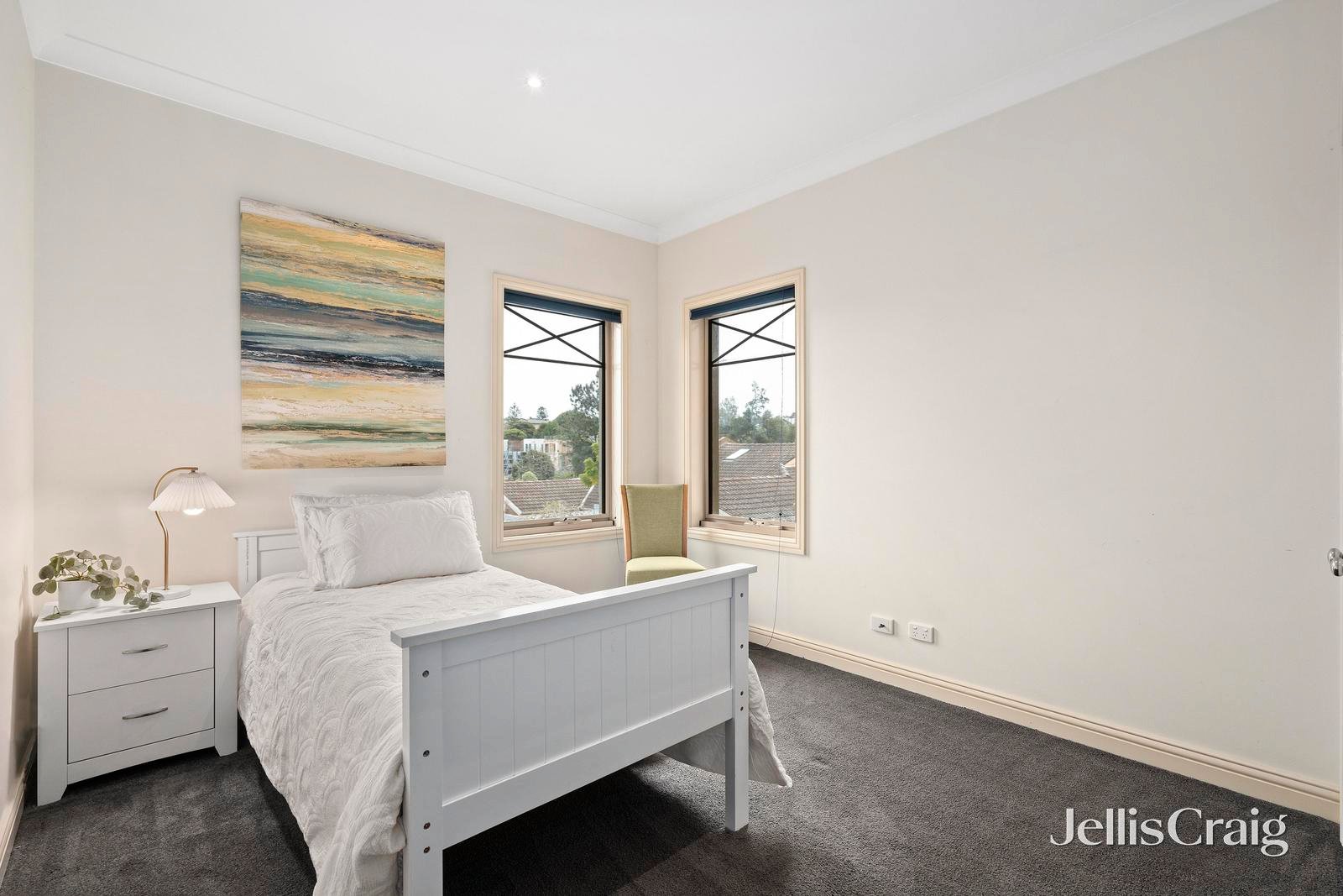 1/13 St Clems Road, Doncaster East image 7