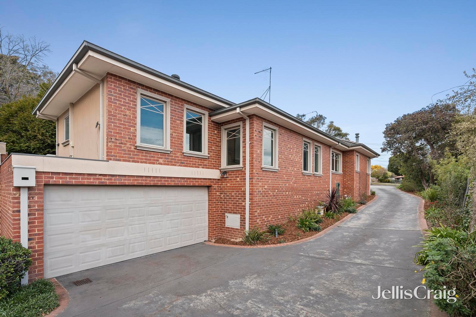 1/13 St Clems Road, Doncaster East image 10
