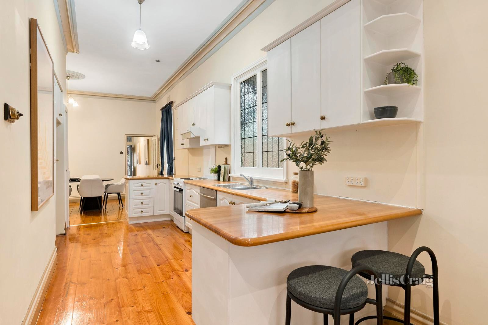 113 The Parade, Ascot Vale image 3