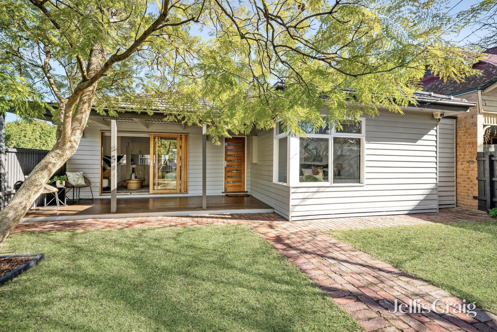 1/13 Waratah Avenue, Mordialloc image 2