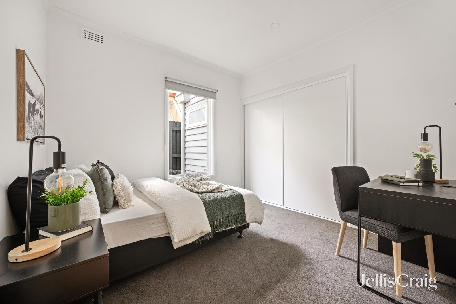 1/13 Waratah Avenue, Mordialloc image 10