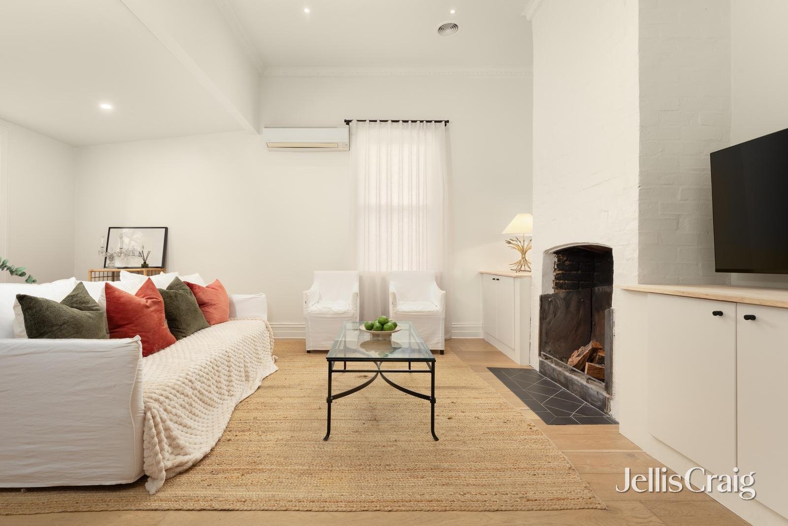 1130 Eyre Street, Newington image 3