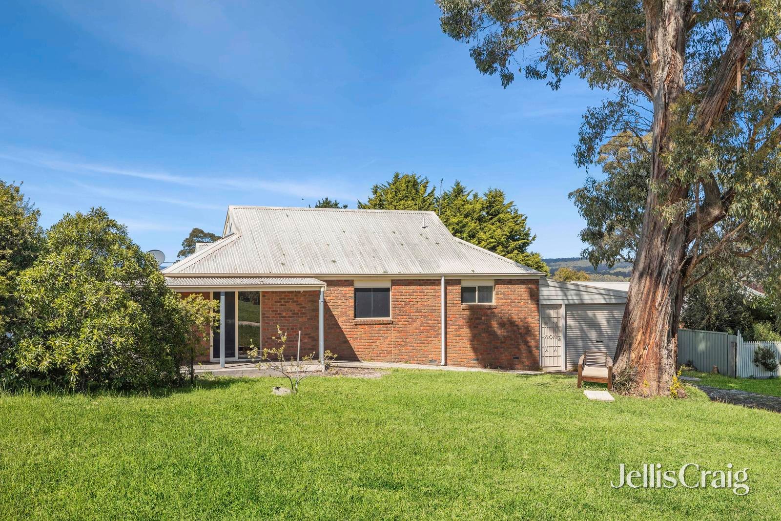 1/130 Raglan Street, Daylesford image 9