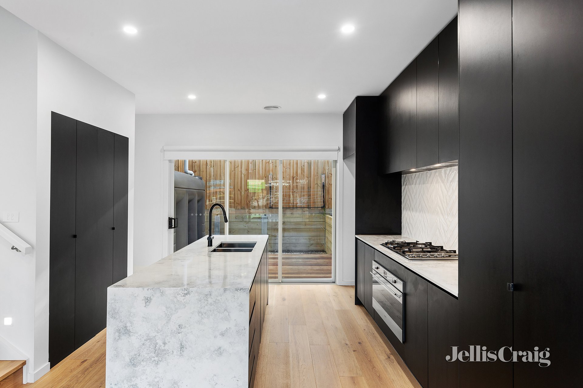 1/131 Bolton Street, Eltham image 2