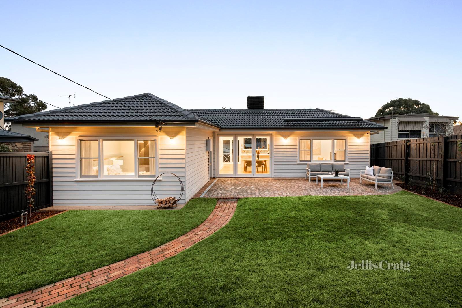 1/131 Mountain View Road, Briar Hill image 1