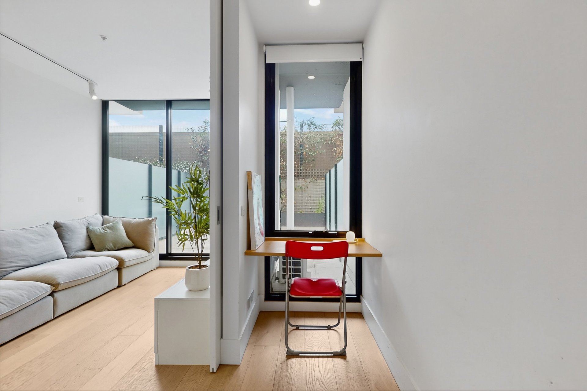 113/20 Camberwell Road, Hawthorn East image 6