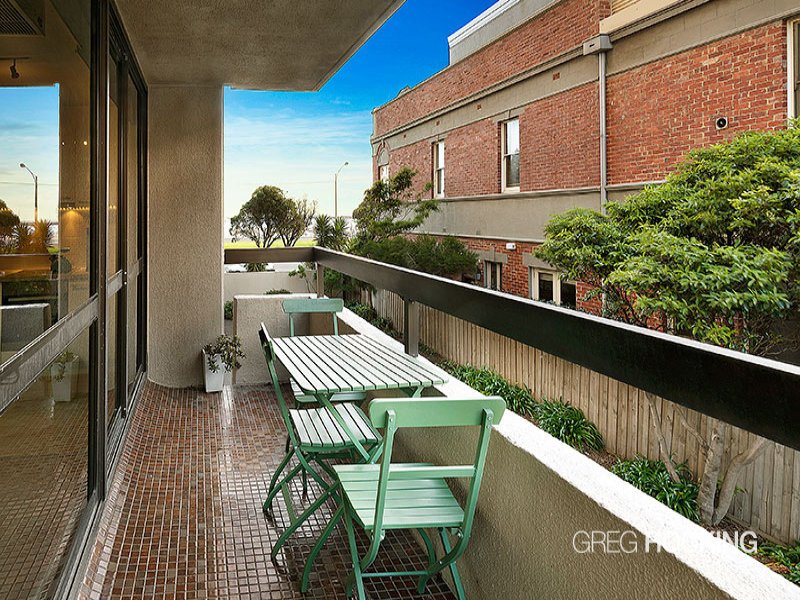 11/325 Beaconsfield Parade, St Kilda West image 3