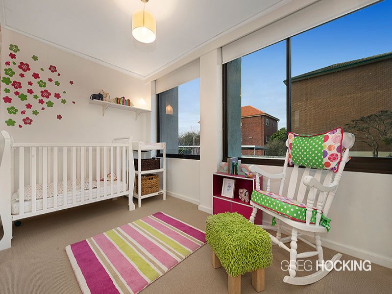 11/325 Beaconsfield Parade, St Kilda West image 9