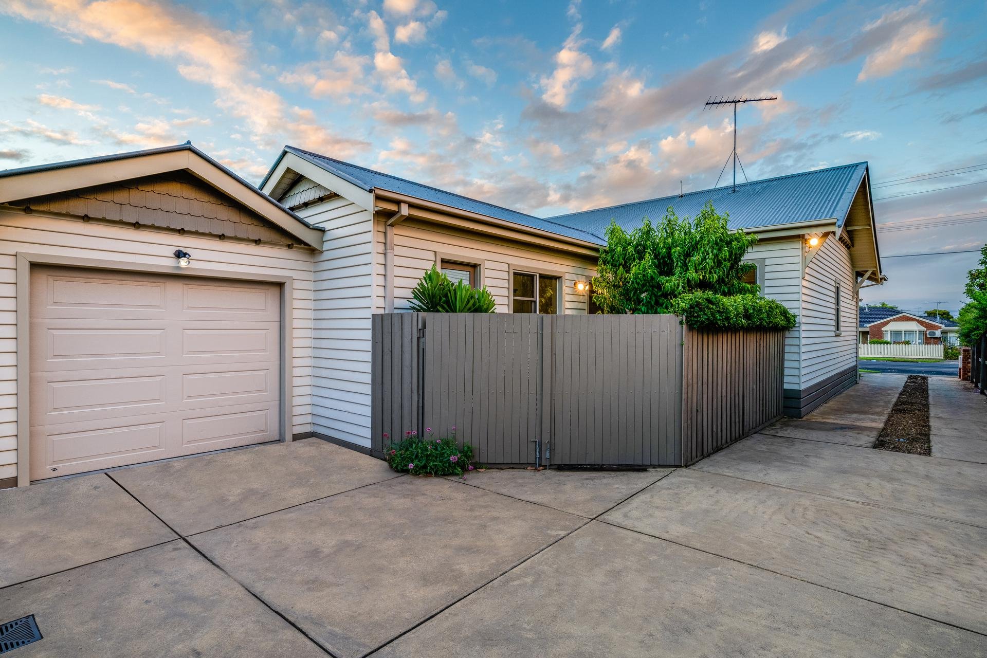Property Gallery Thumbnail 10
