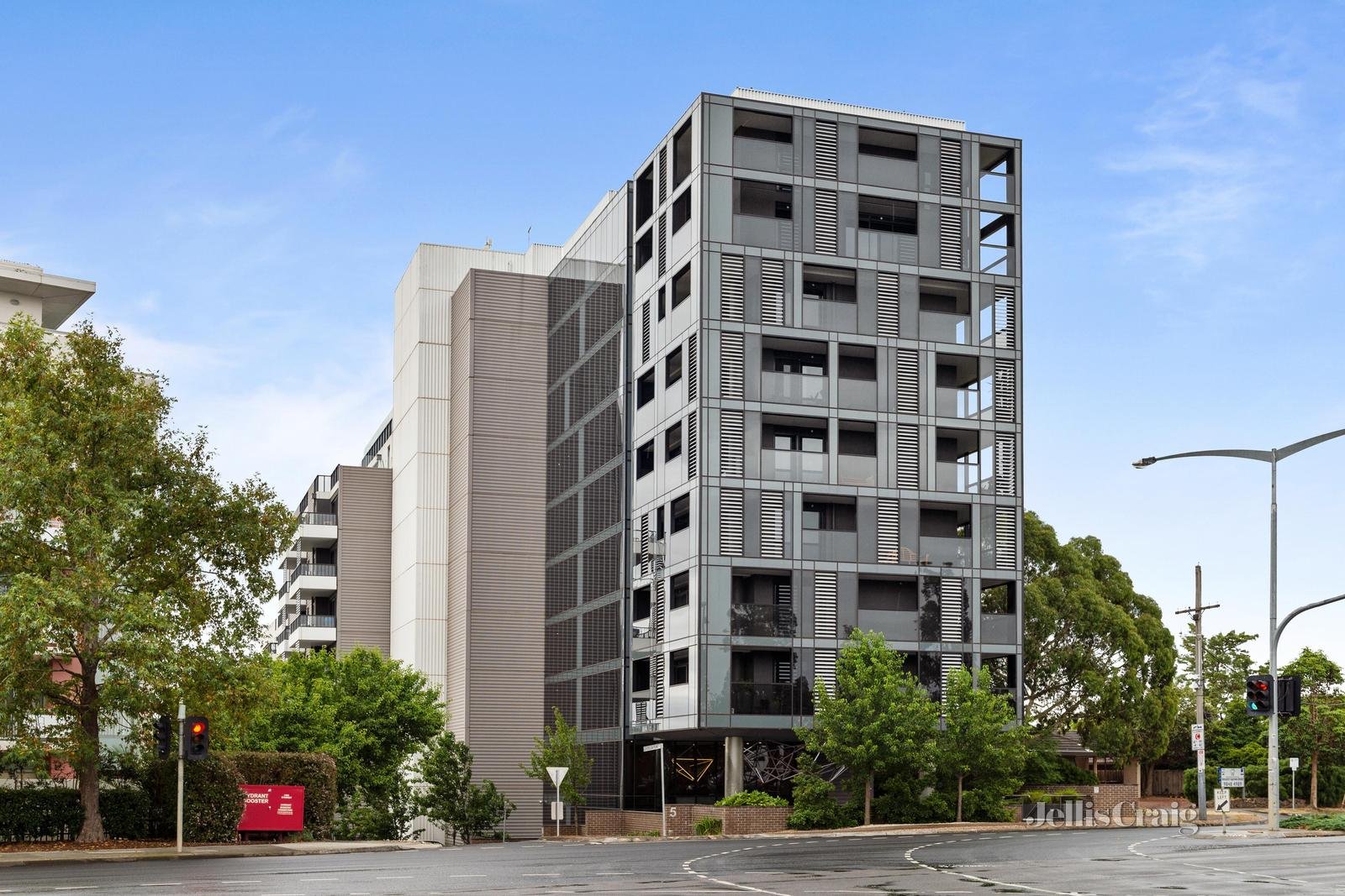 113/5 Sovereign Point Court, Doncaster image 1