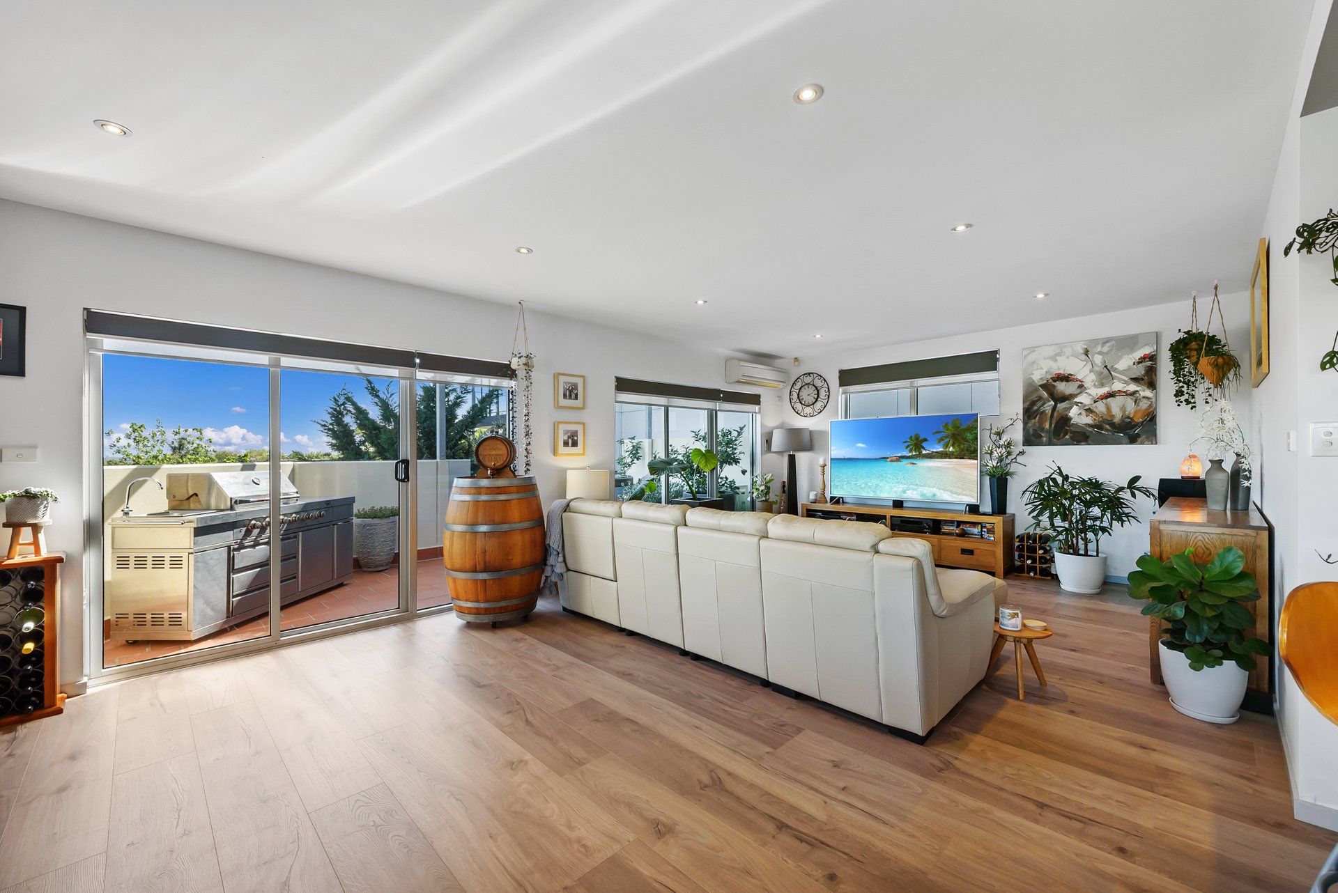 11/36 Gladstone Street, Moonee Ponds image 4