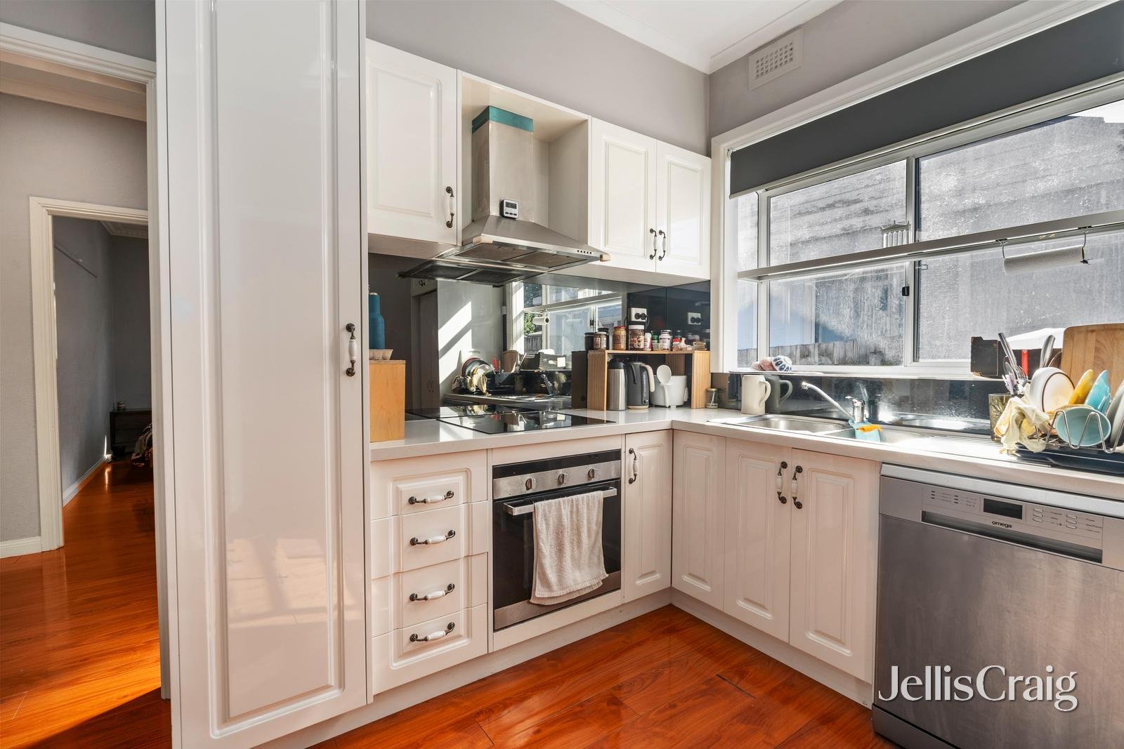 1/136 High Street Road, Ashwood image 3