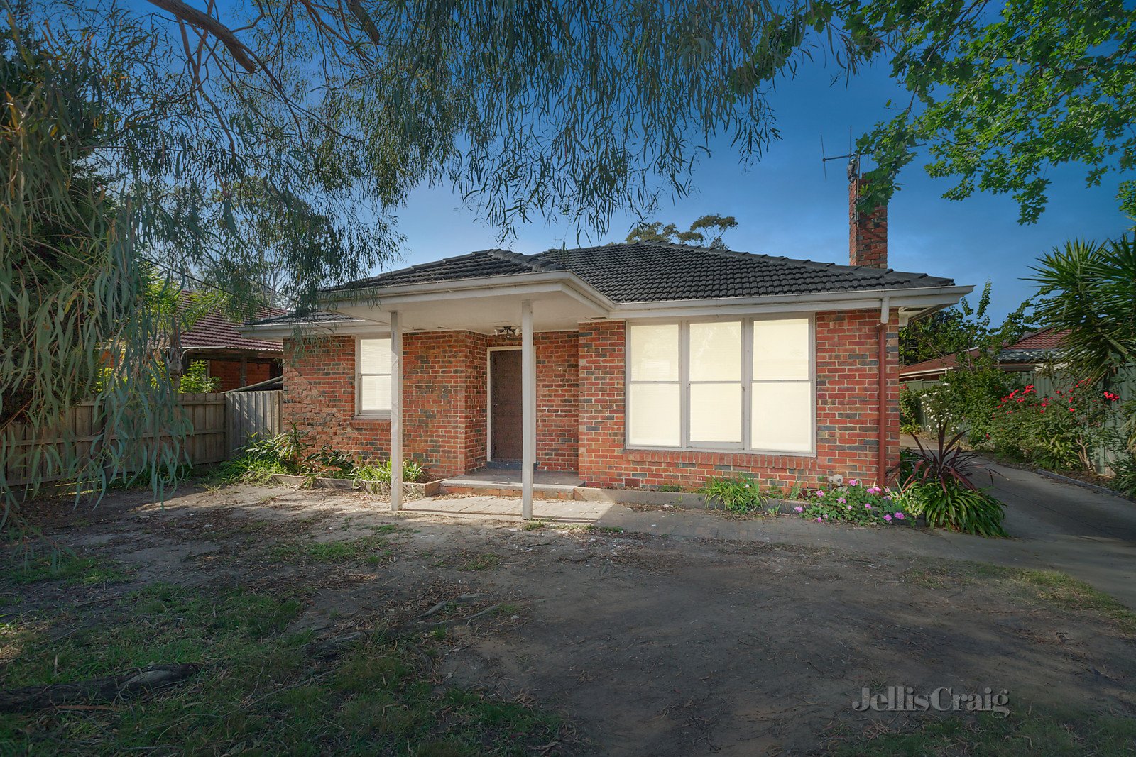 1/136 Outhwaite Road, Heidelberg West image 1