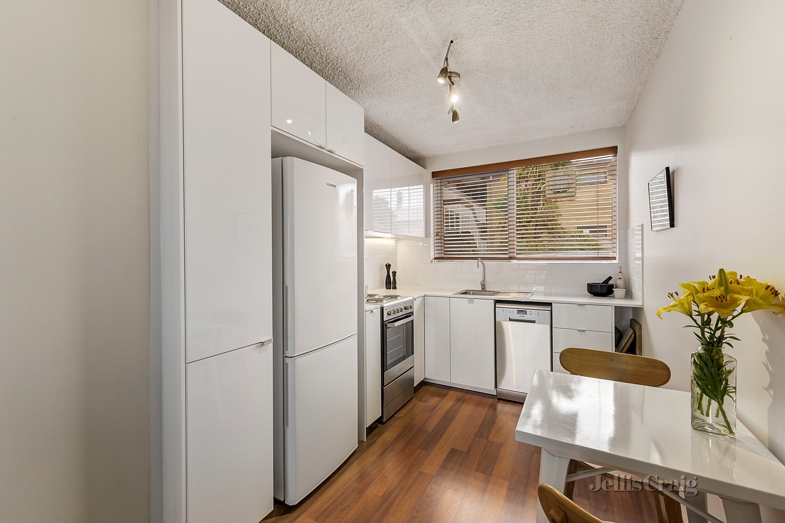1/136 St Georges Road, Northcote image 5