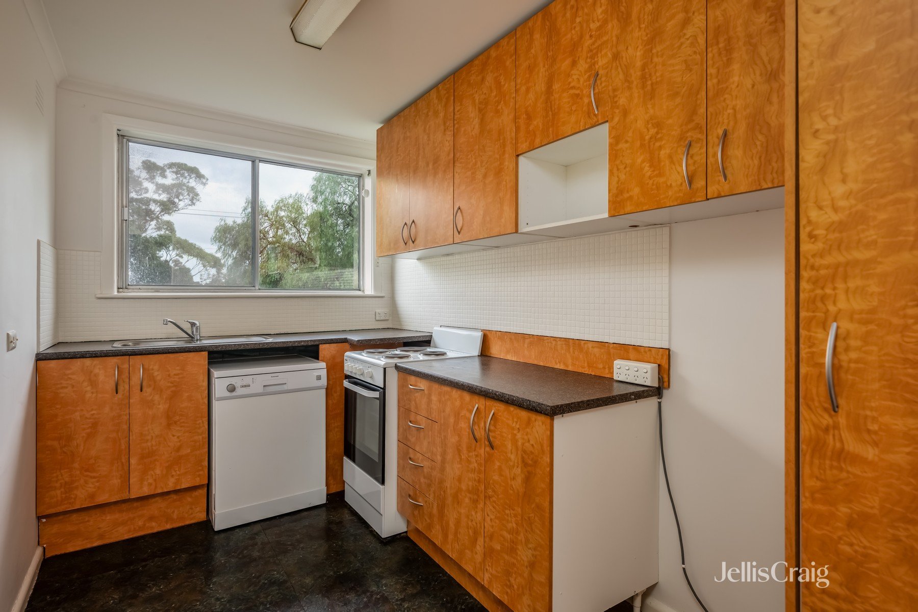 11/38 Creswick Street, Hawthorn image 2