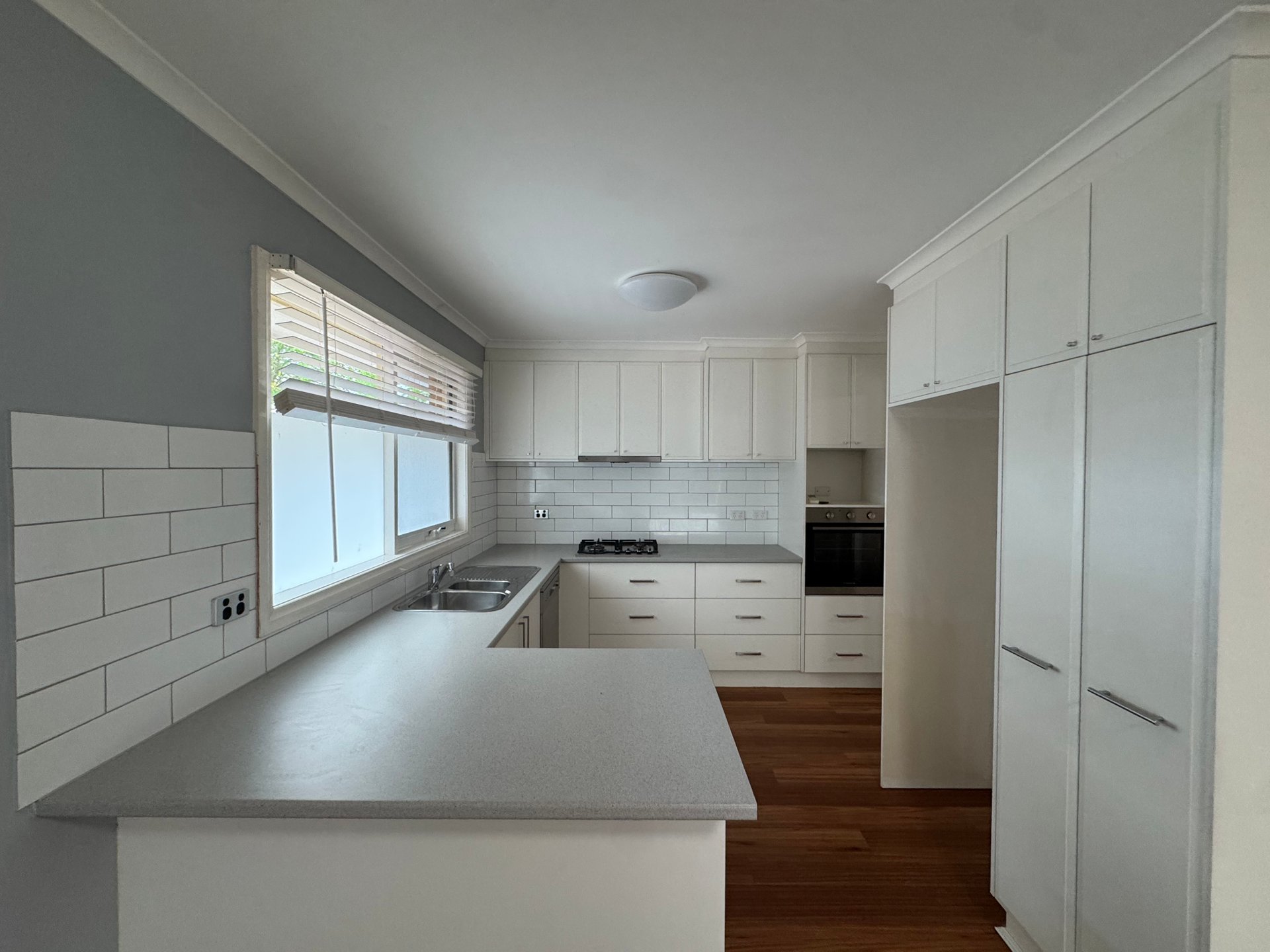 1/139 Mont Albert Road, Balwyn image 3