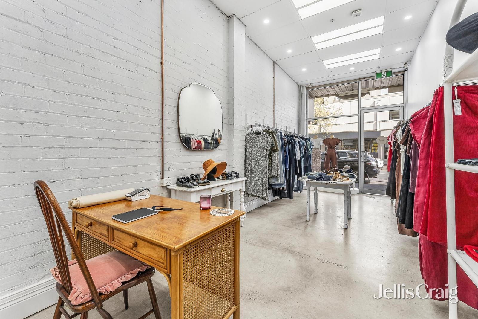 1/139 Union Road, Surrey Hills image 6